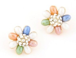 Multicolor Oval Petal Stud Earrings
